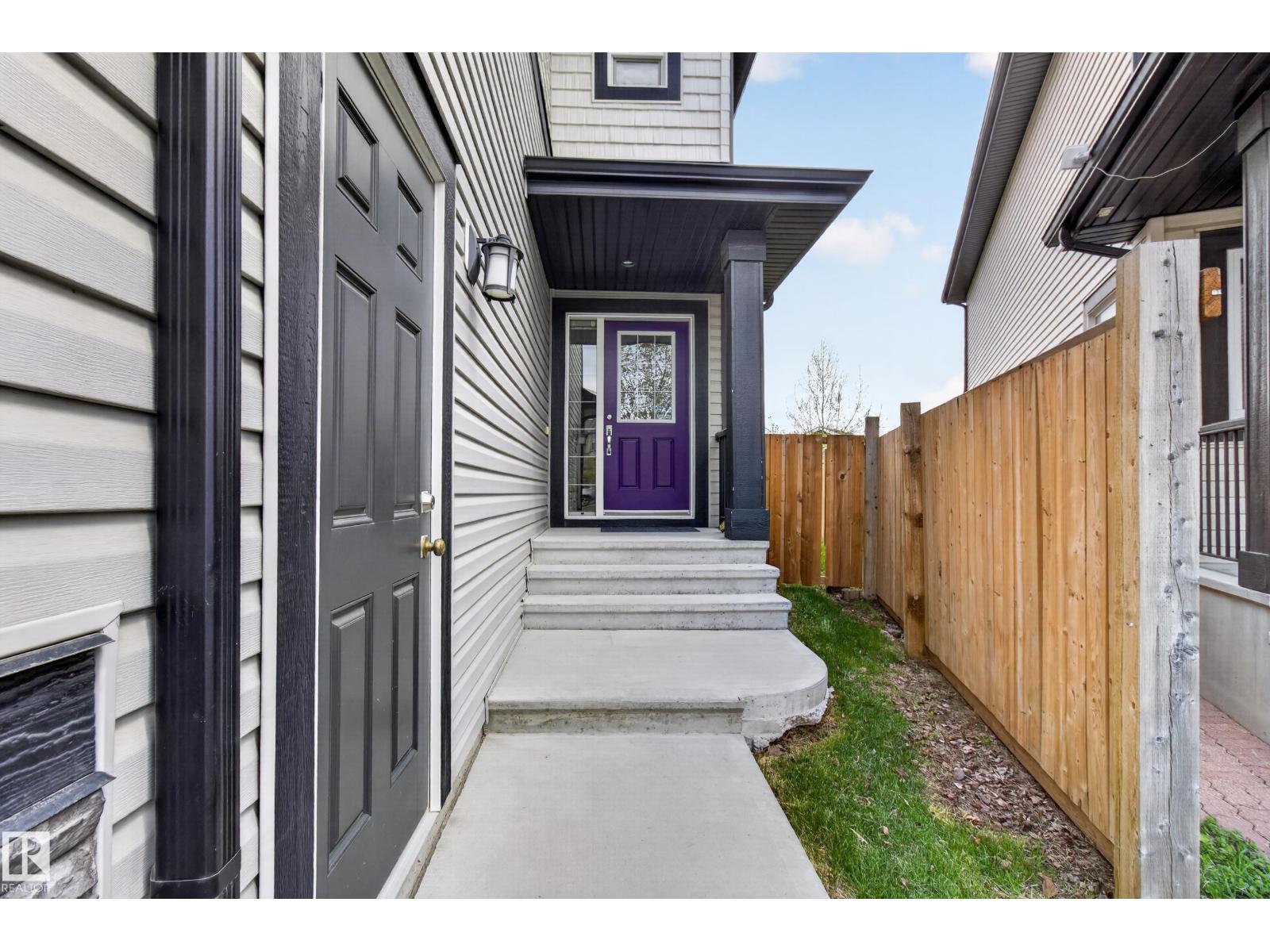 14239 138 ST NW - 12