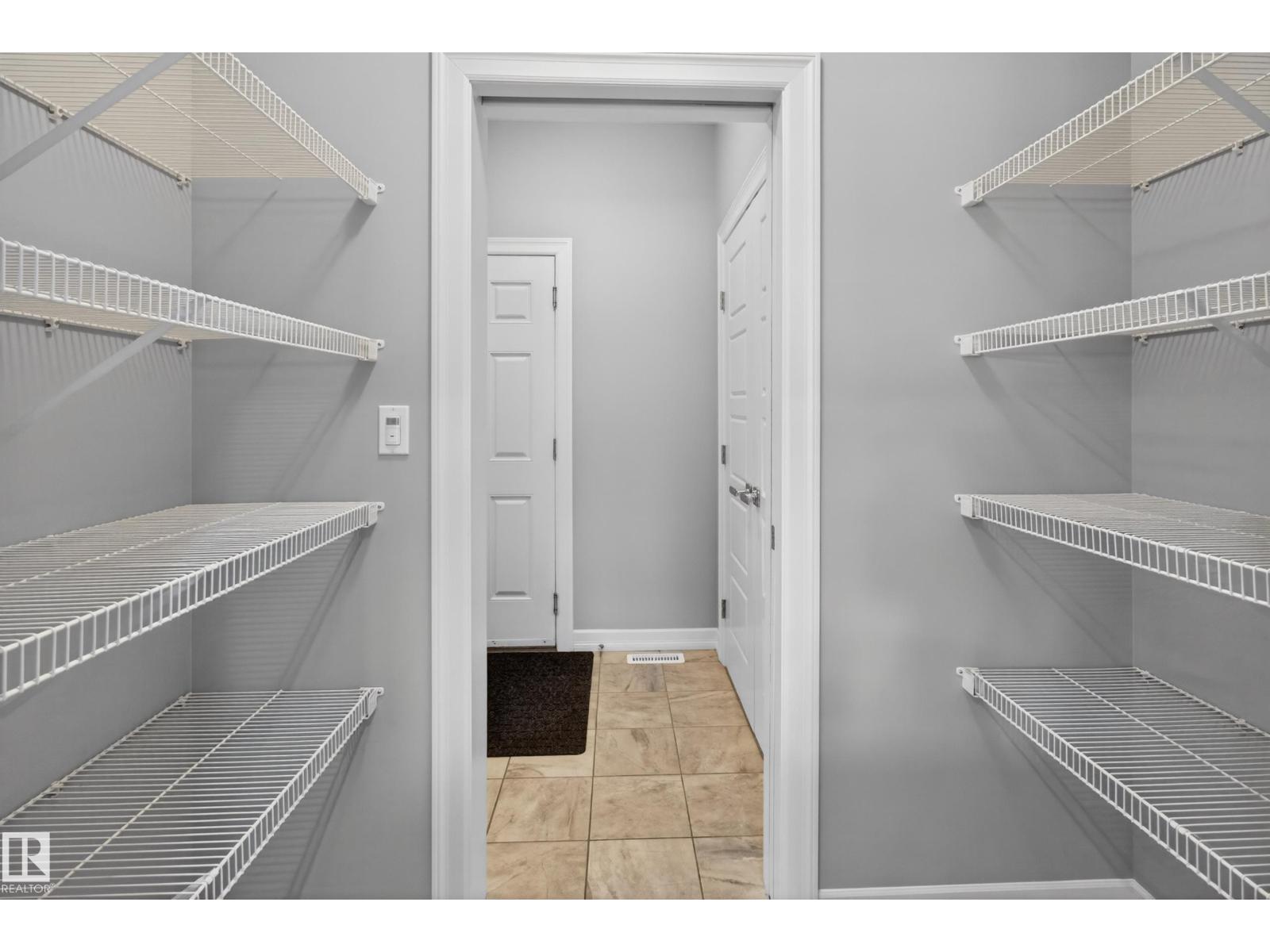 14239 138 ST NW - 28