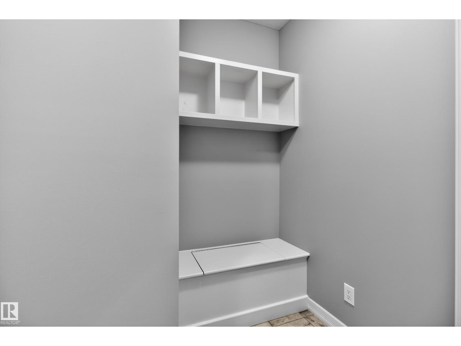 14239 138 ST NW - 29