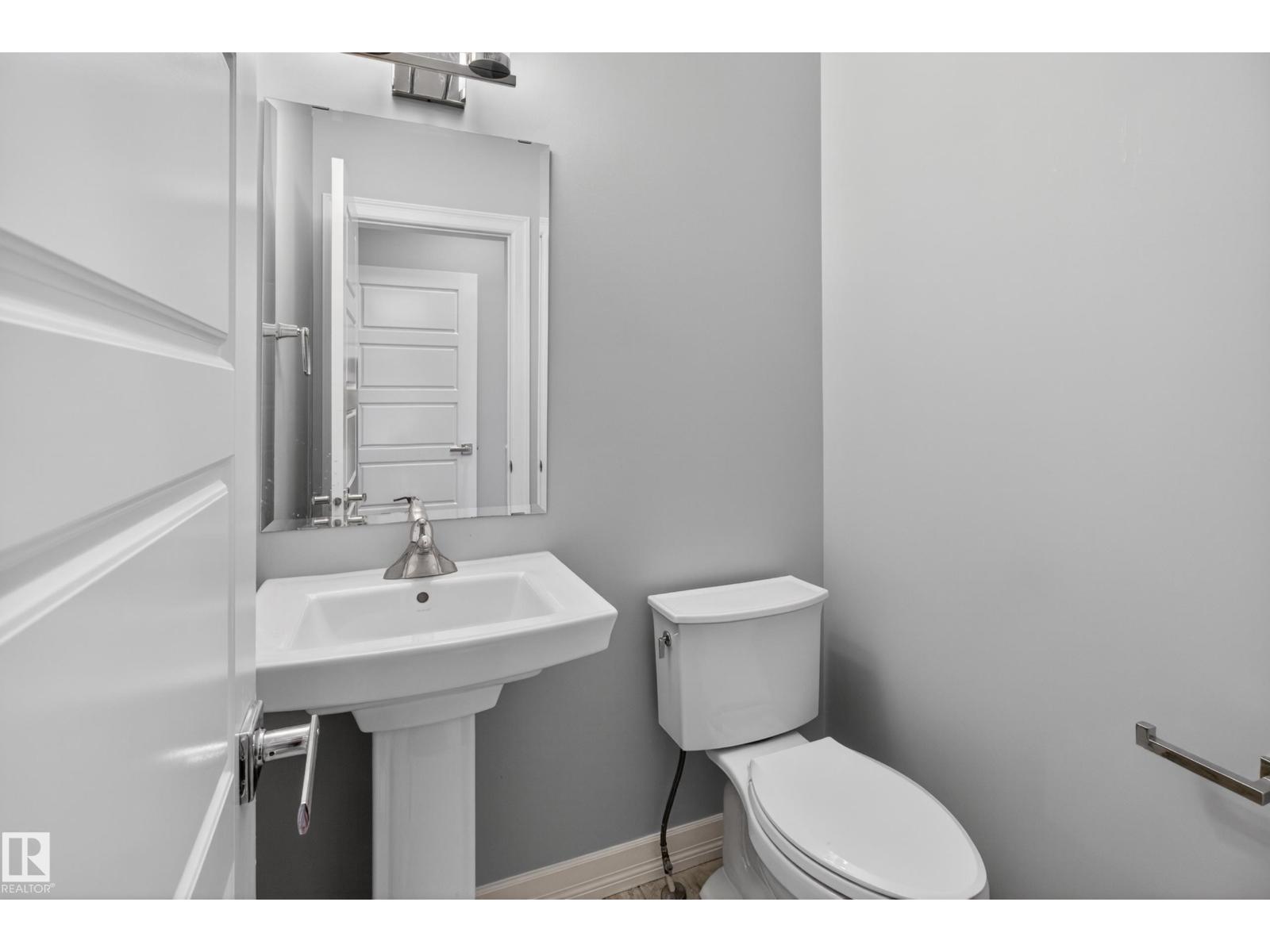 14239 138 ST NW - 30
