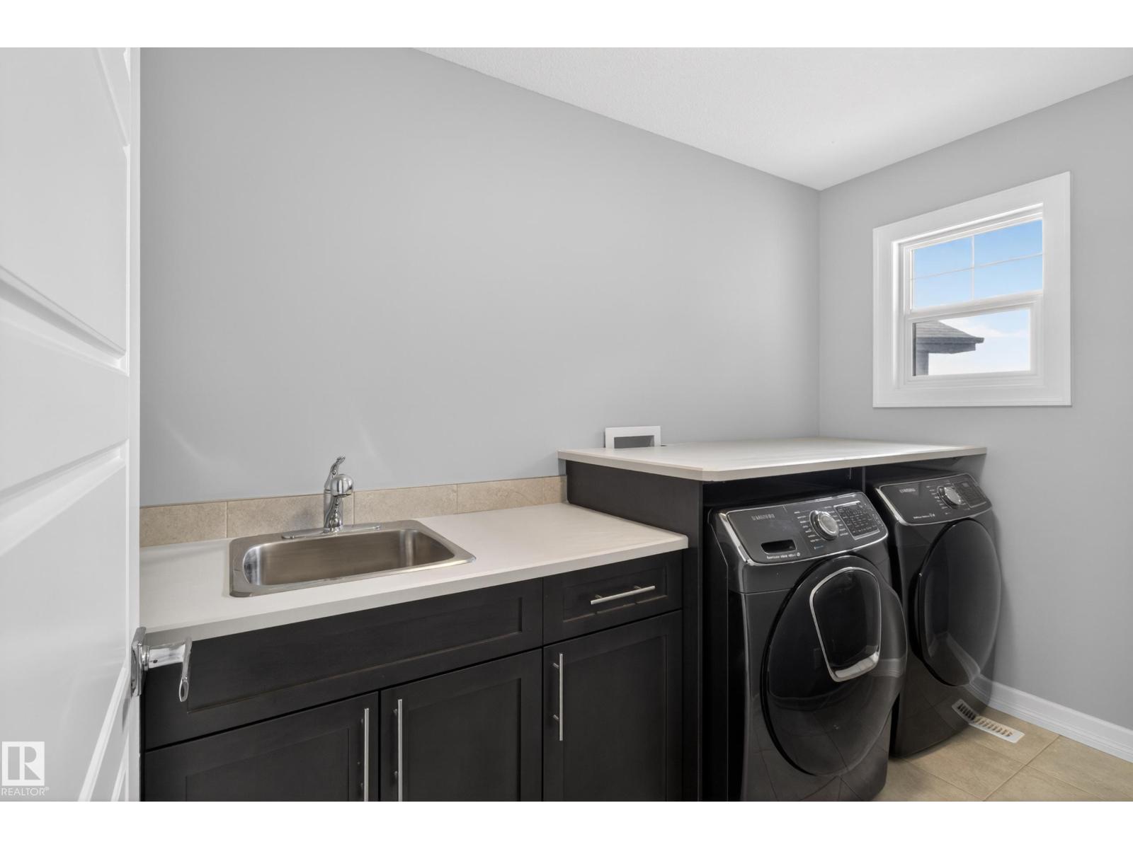 14239 138 ST NW - 42