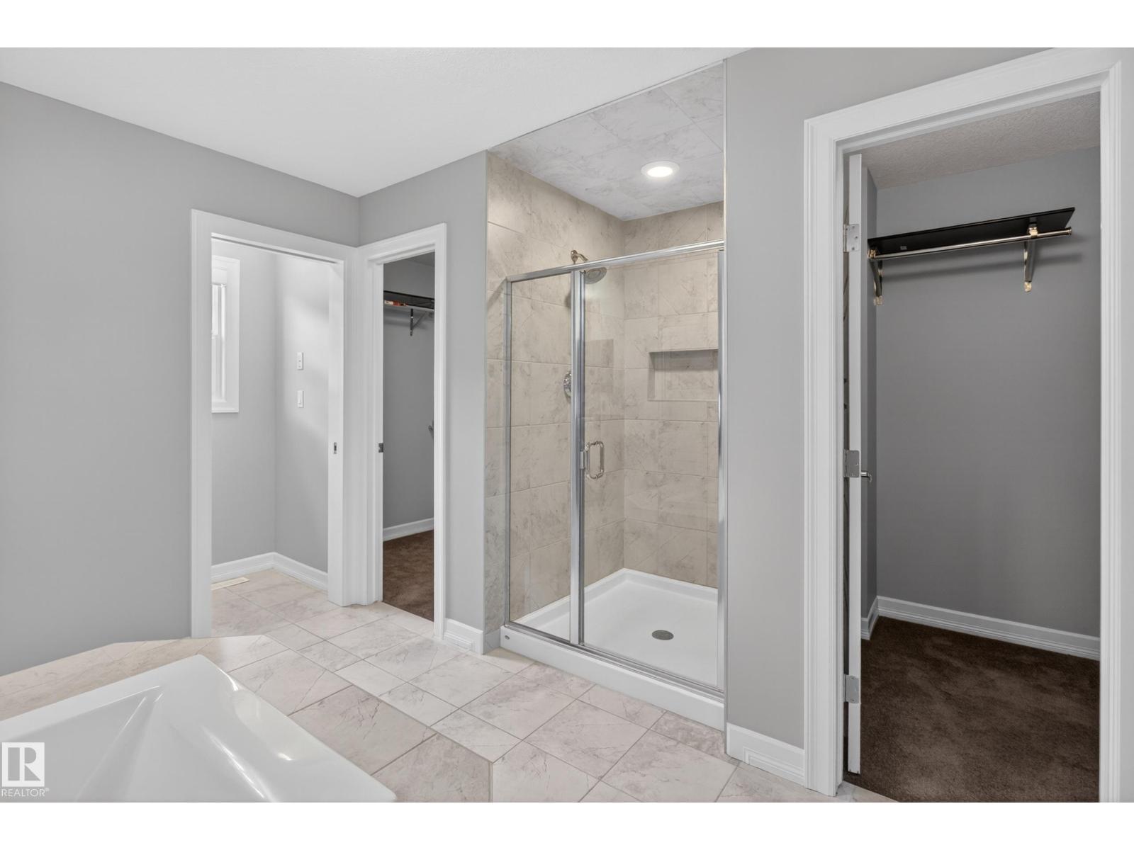 14239 138 ST NW - 52