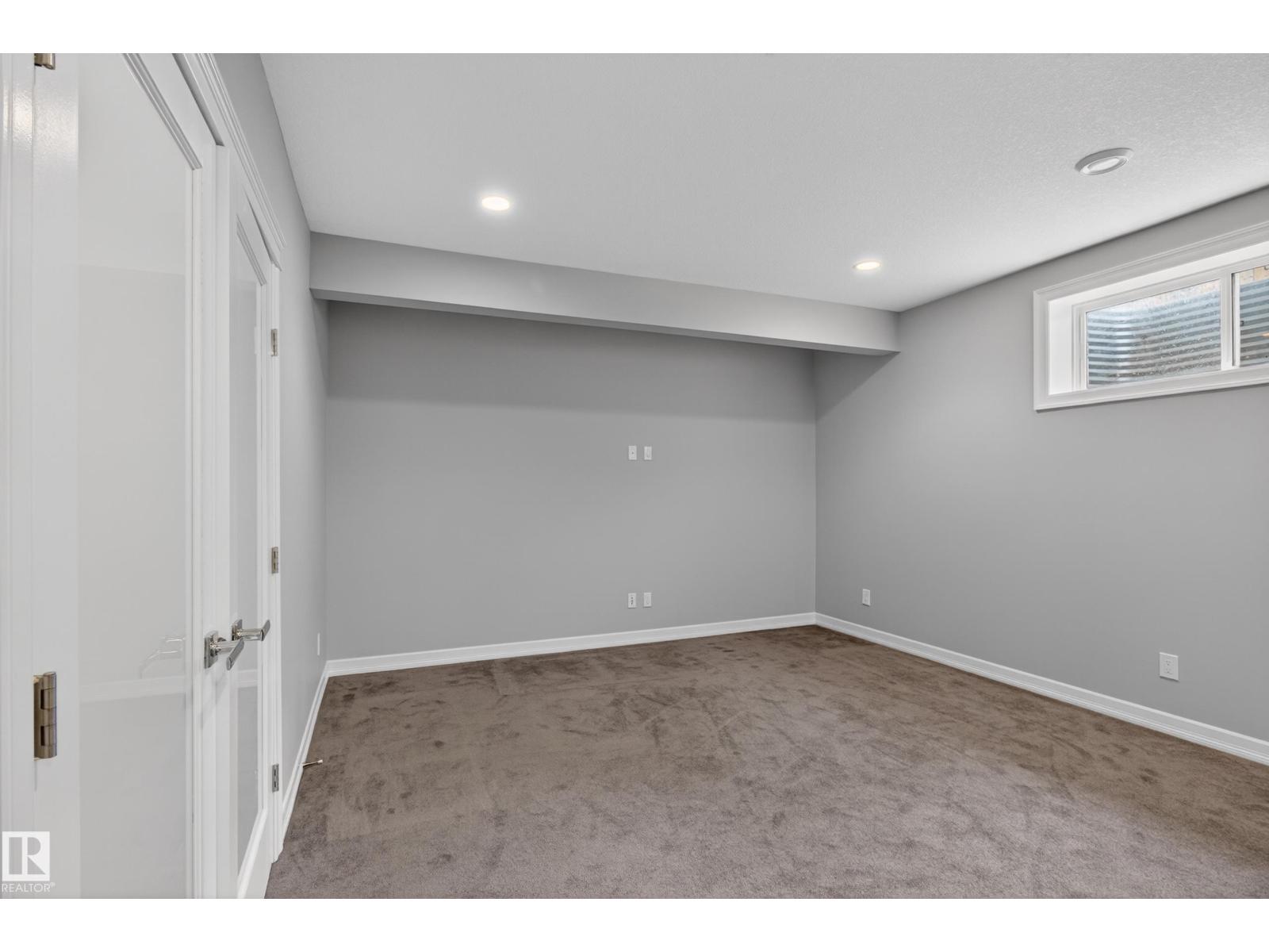 14239 138 ST NW - 54