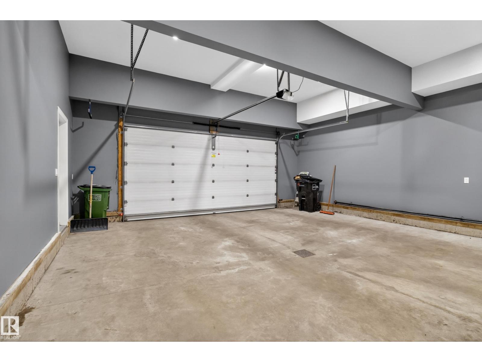 14239 138 ST NW - 62