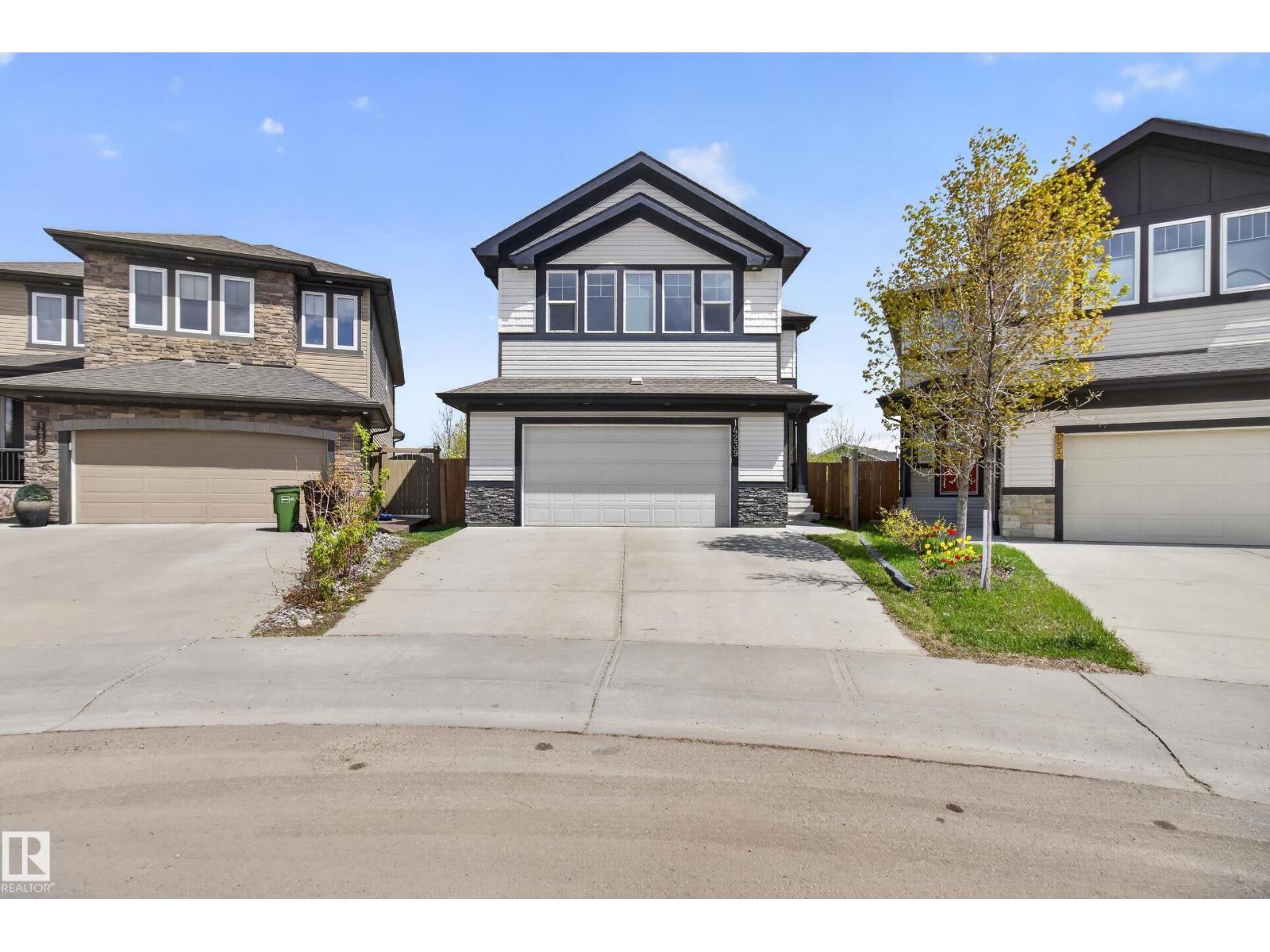 14239 138 ST NW - 65