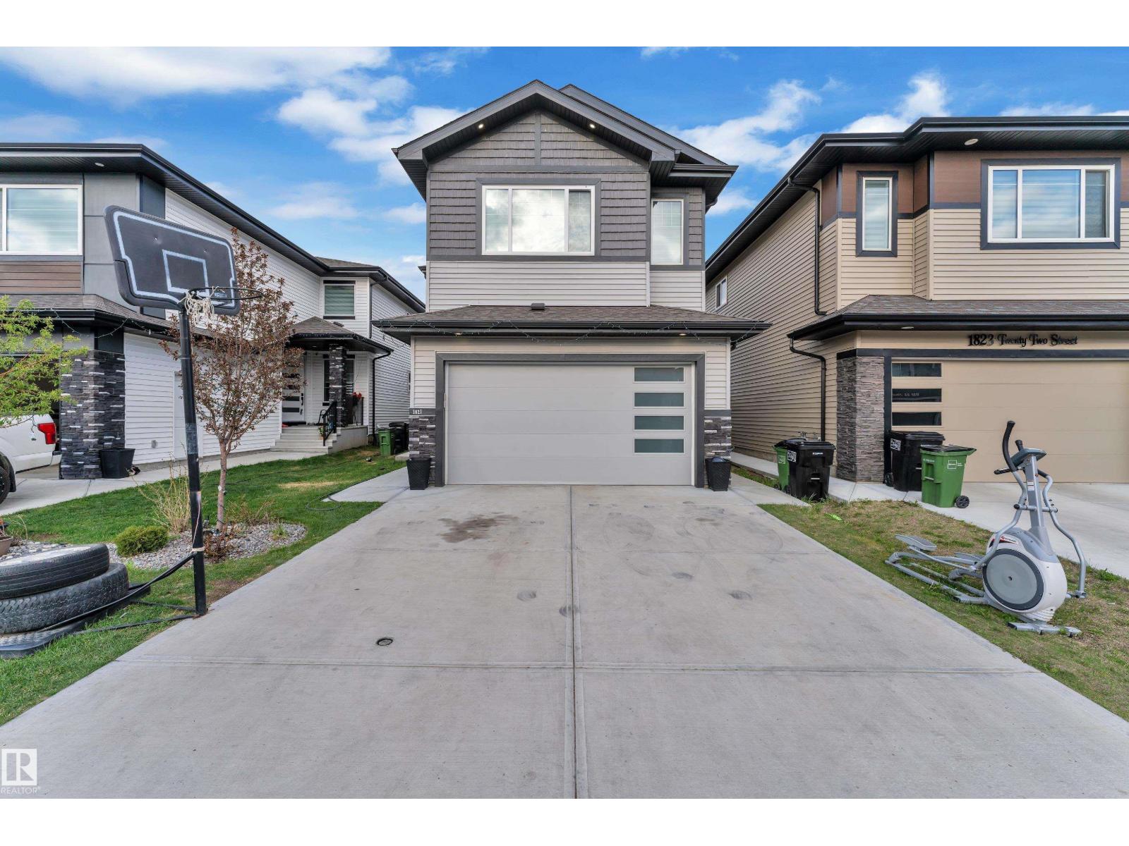 1827 22 ST NW NW - 1
