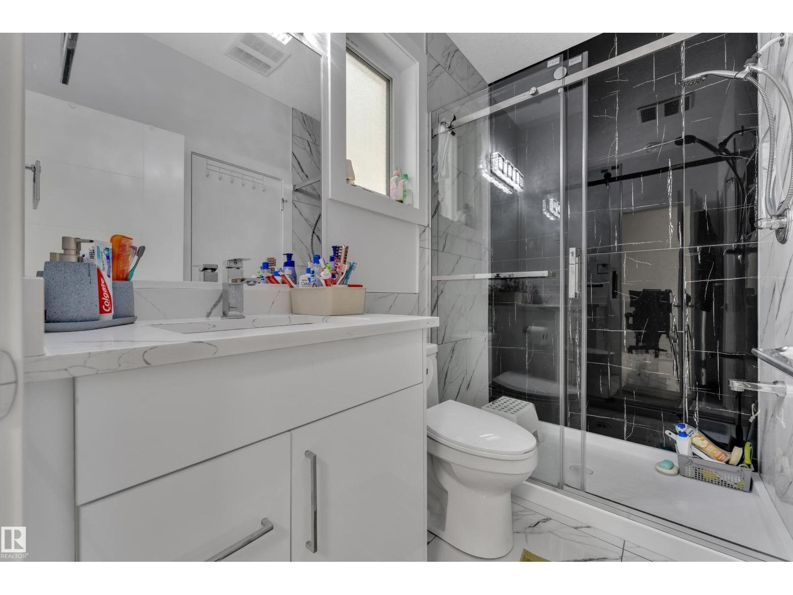 1827 22 ST NW NW — photo 11