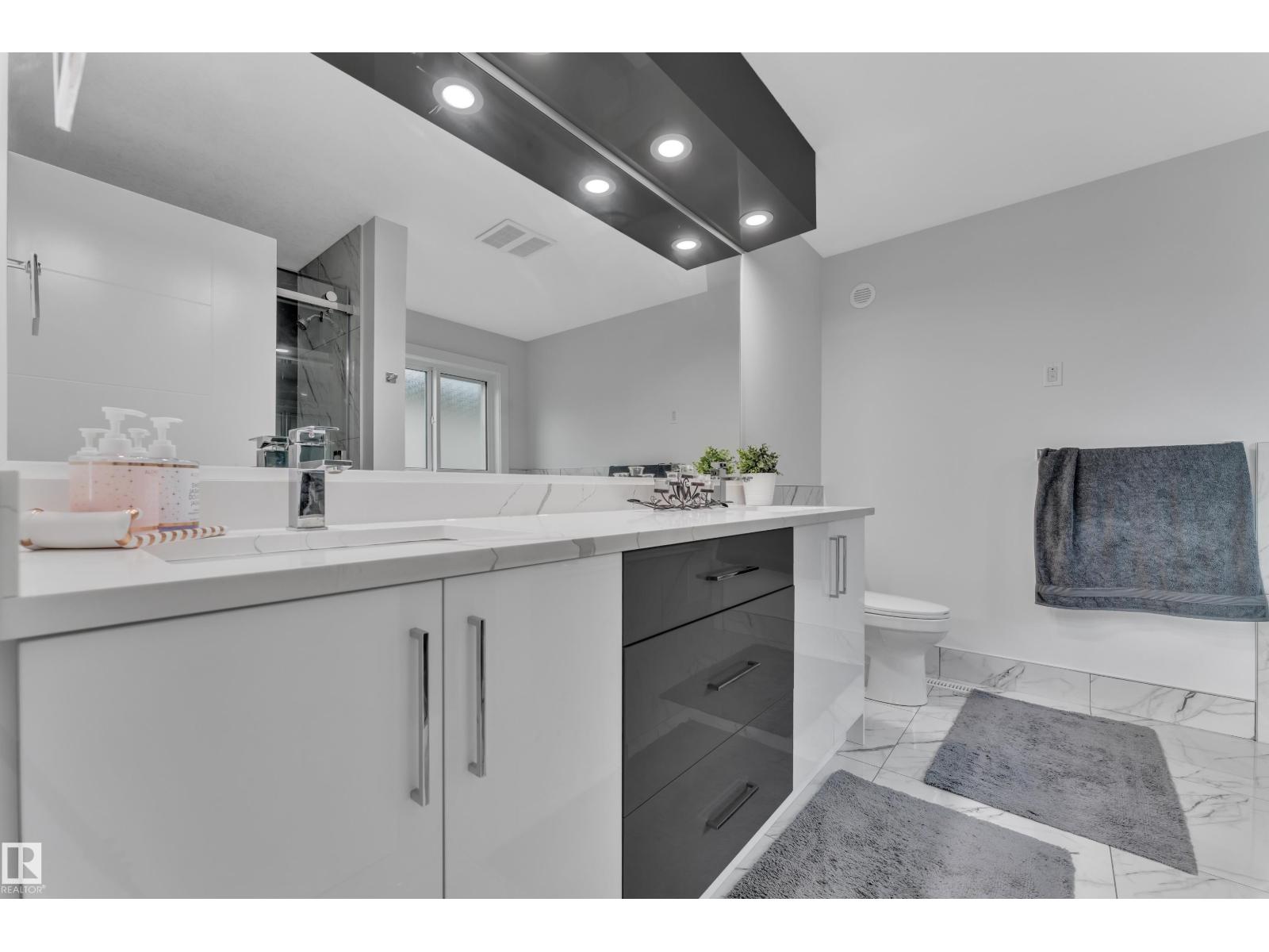 1827 22 ST NW NW — photo 35