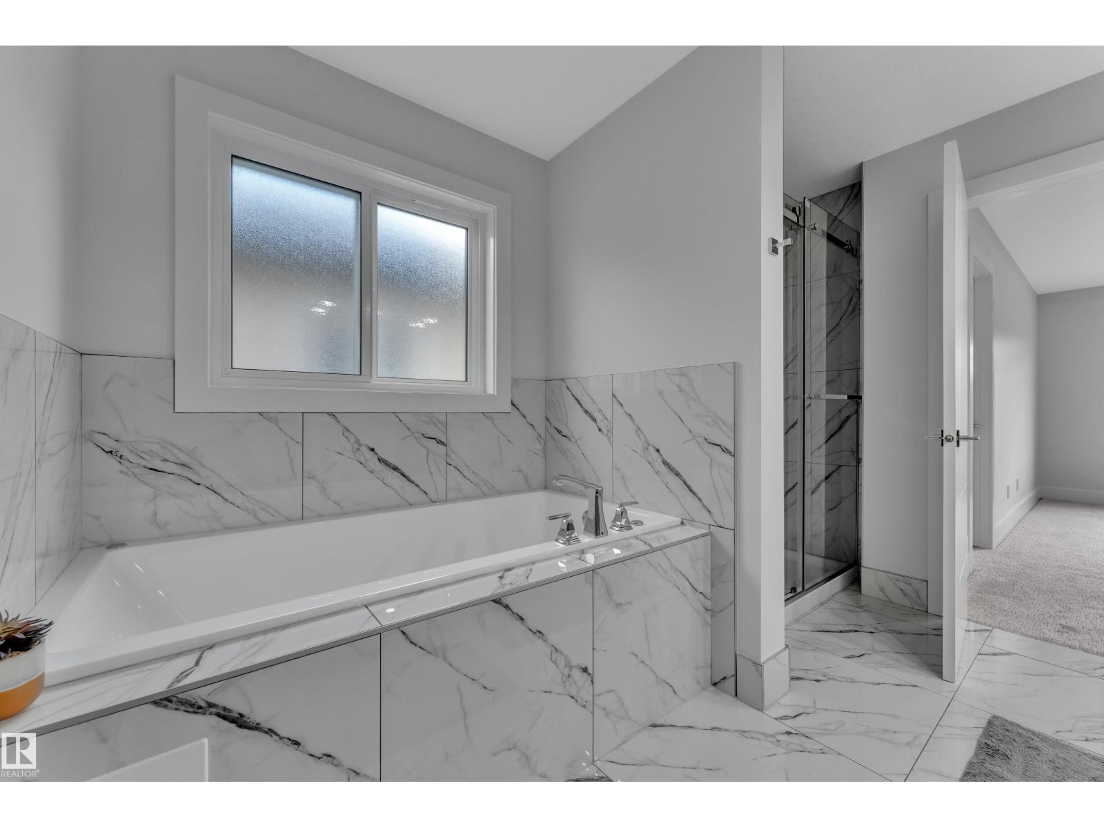 1827 22 ST NW NW — photo 36