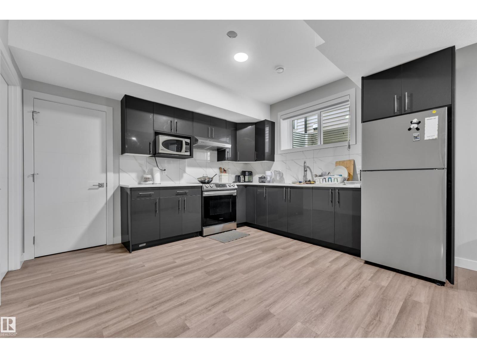 1827 22 ST NW NW — photo 41