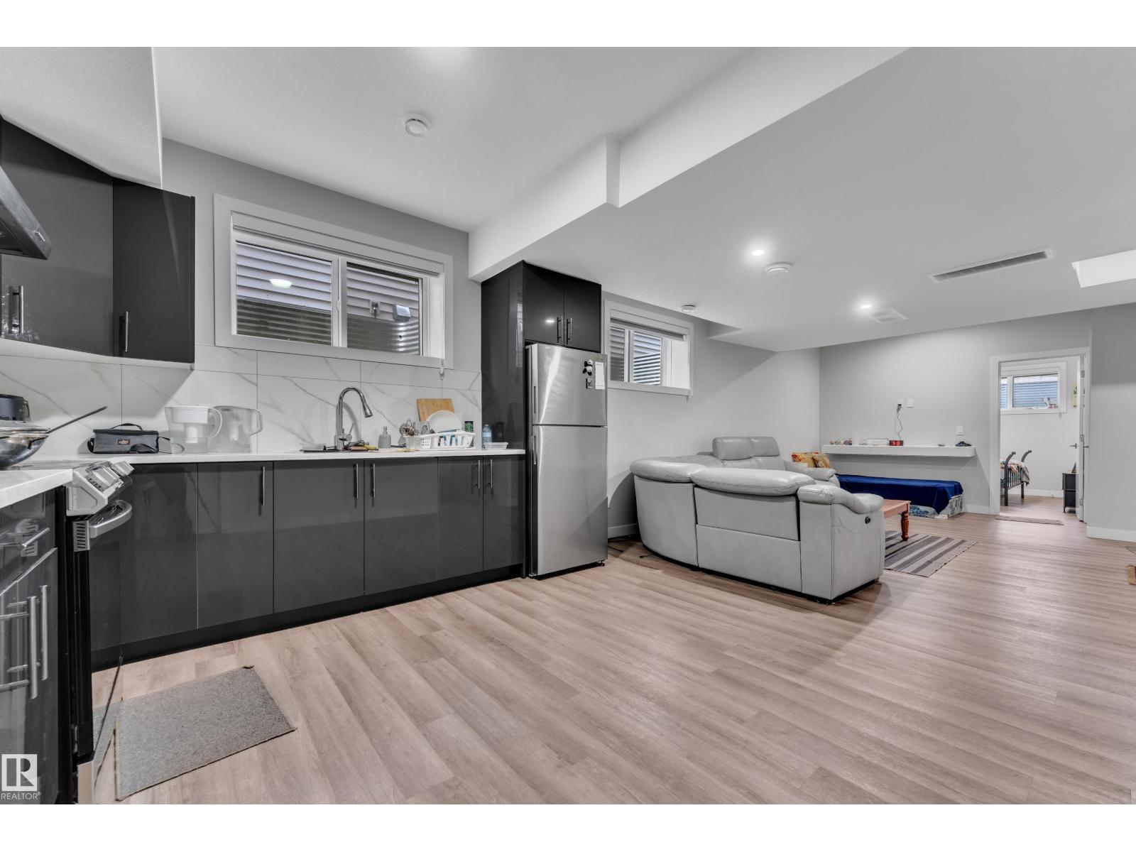 1827 22 ST NW NW — photo 42