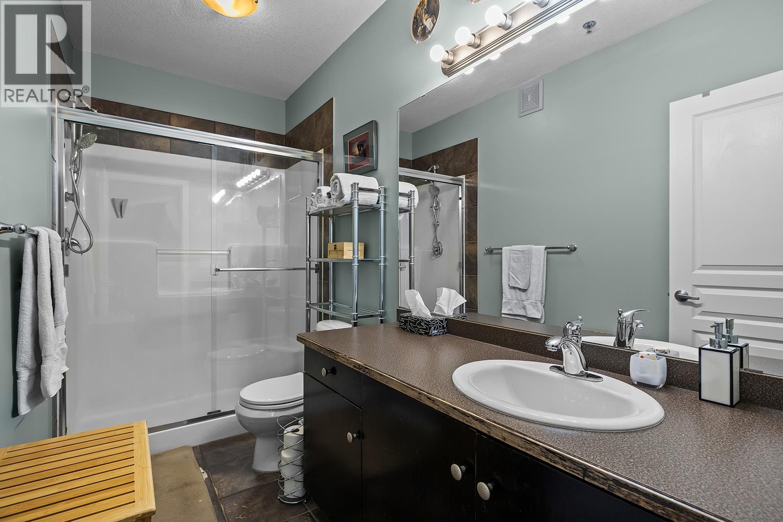 109 1327 St Paul Street, Kelowna