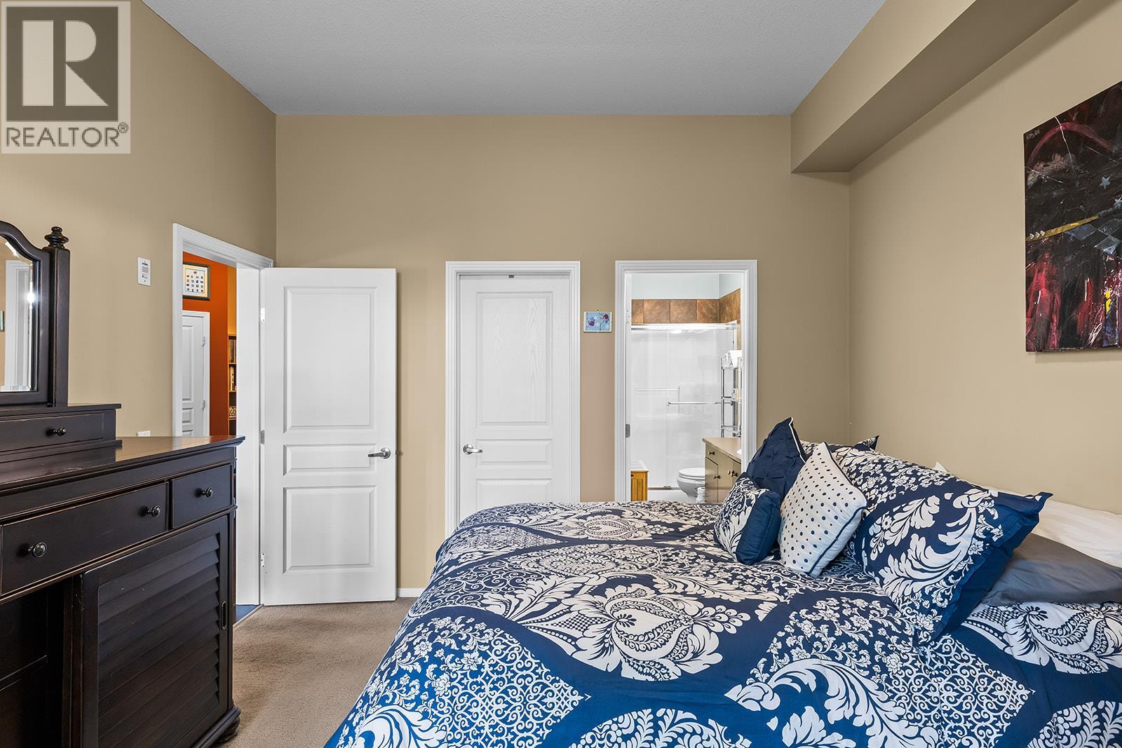 109 1327 St Paul Street, Kelowna