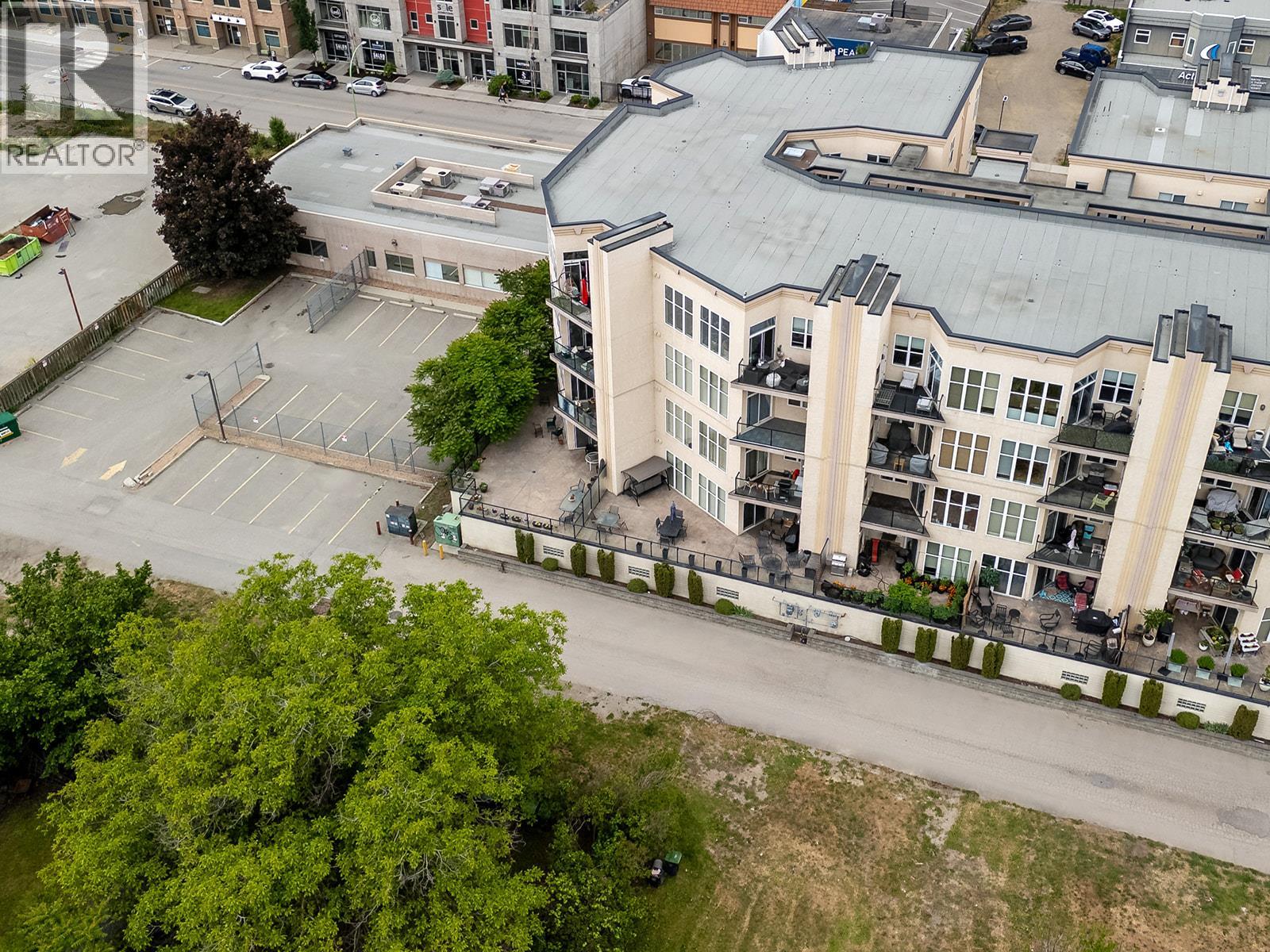109 1327 St Paul Street, Kelowna