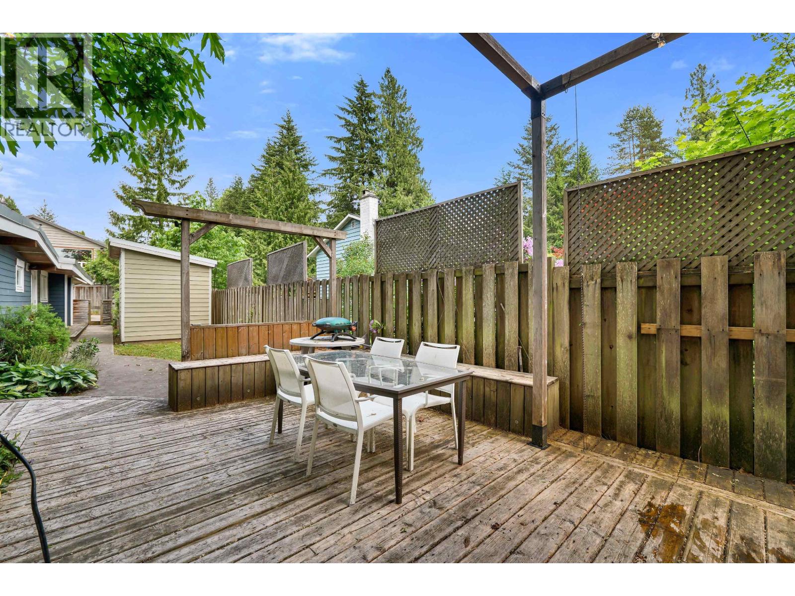 40524 N HIGHLANDS WAY, Squamish