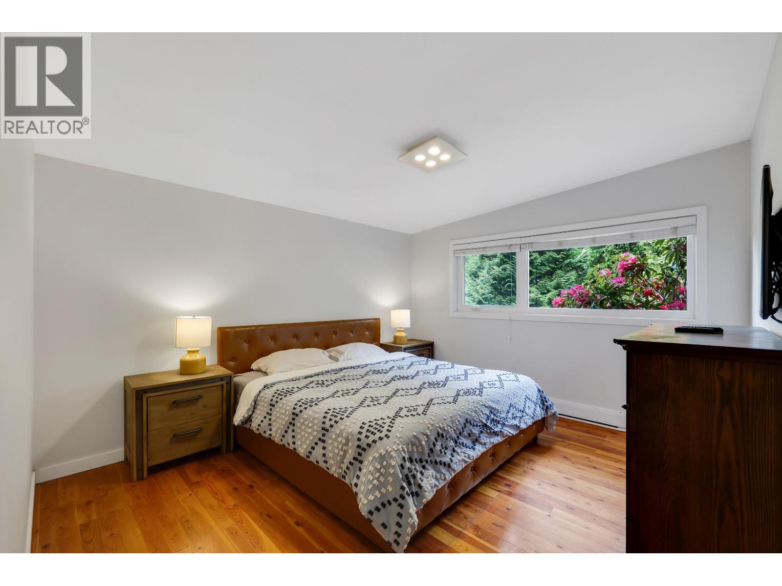 40524 N HIGHLANDS WAY, Squamish