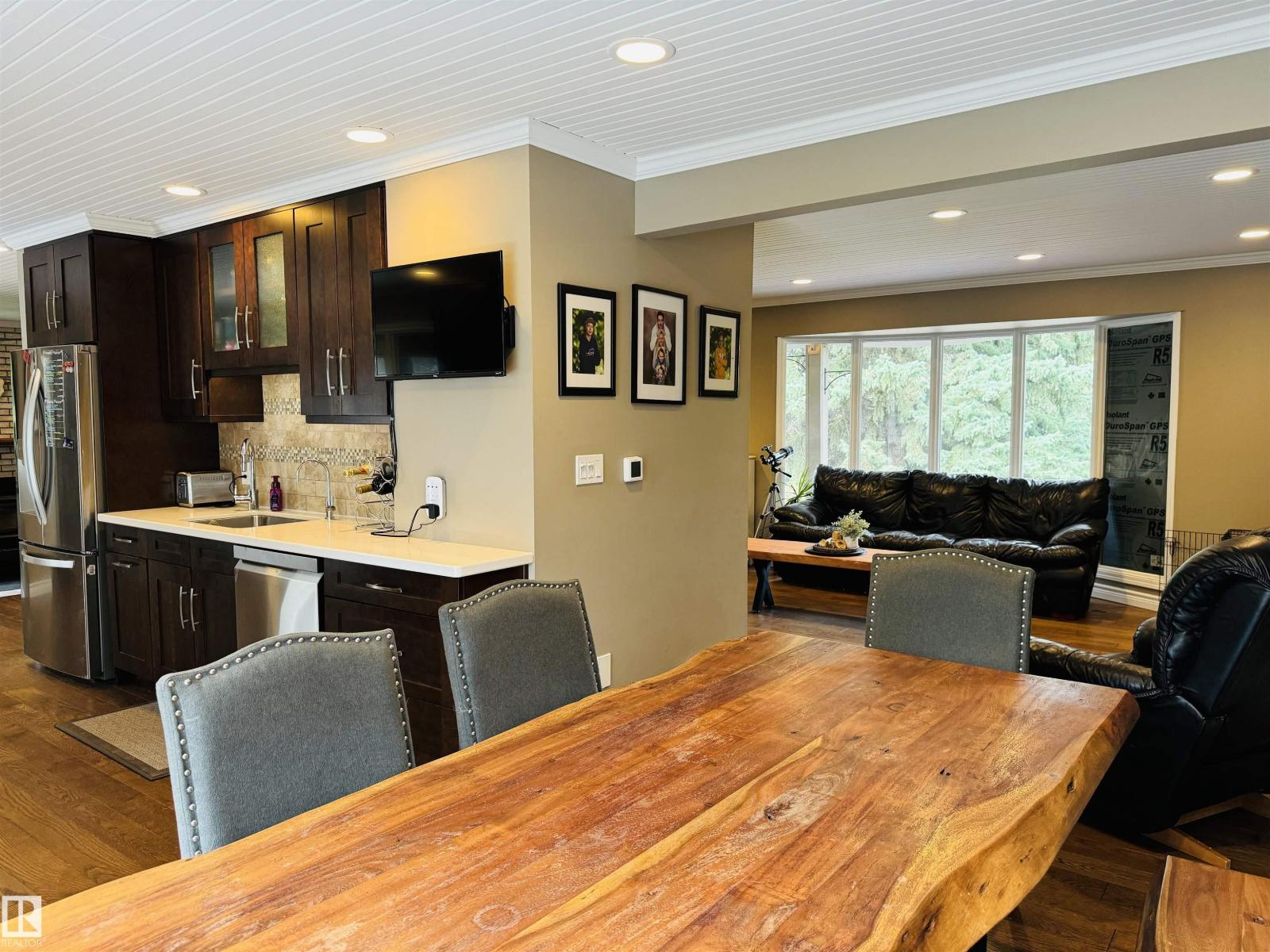 #10 Viscount Drive NW - photo 4
