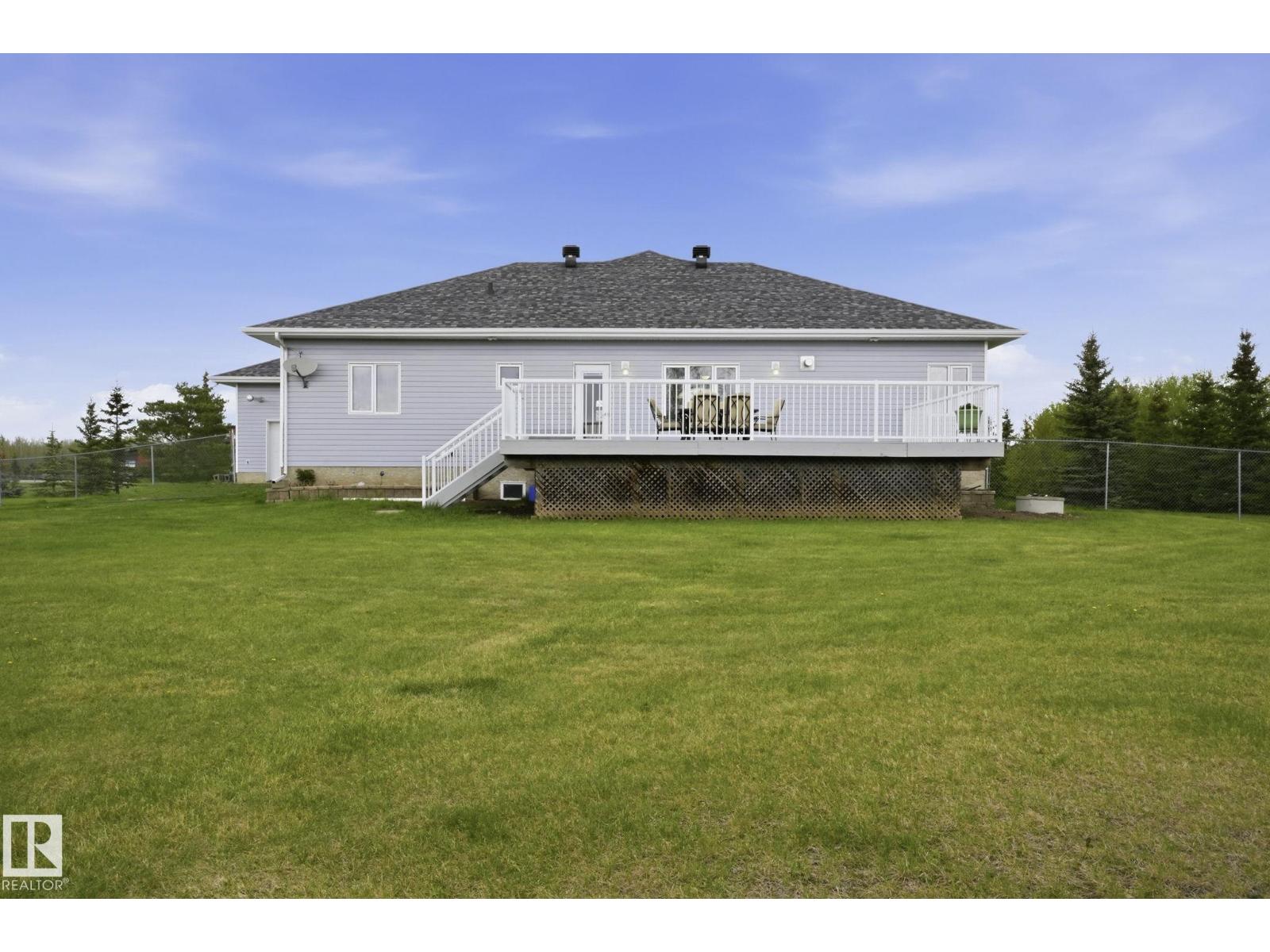 #54 53521 RGE ROAD 272 - 30