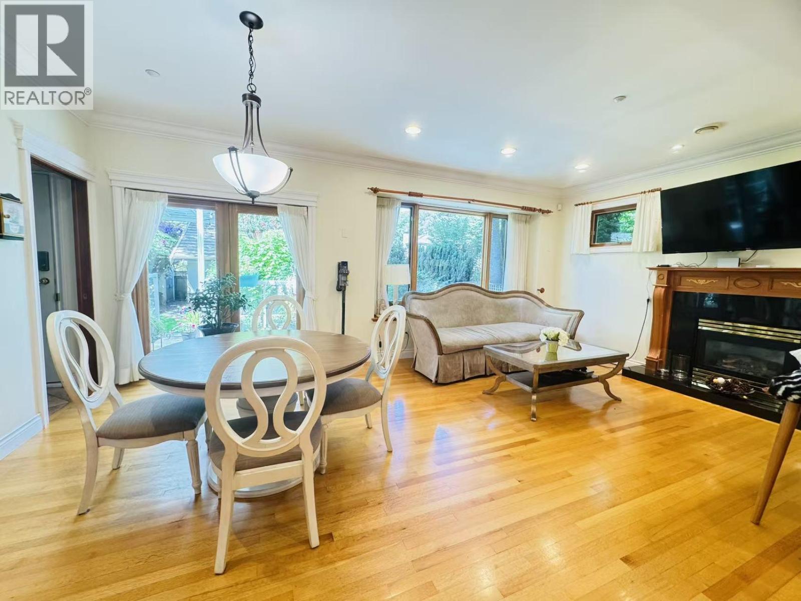 6000 ELM STREET — photo 3
