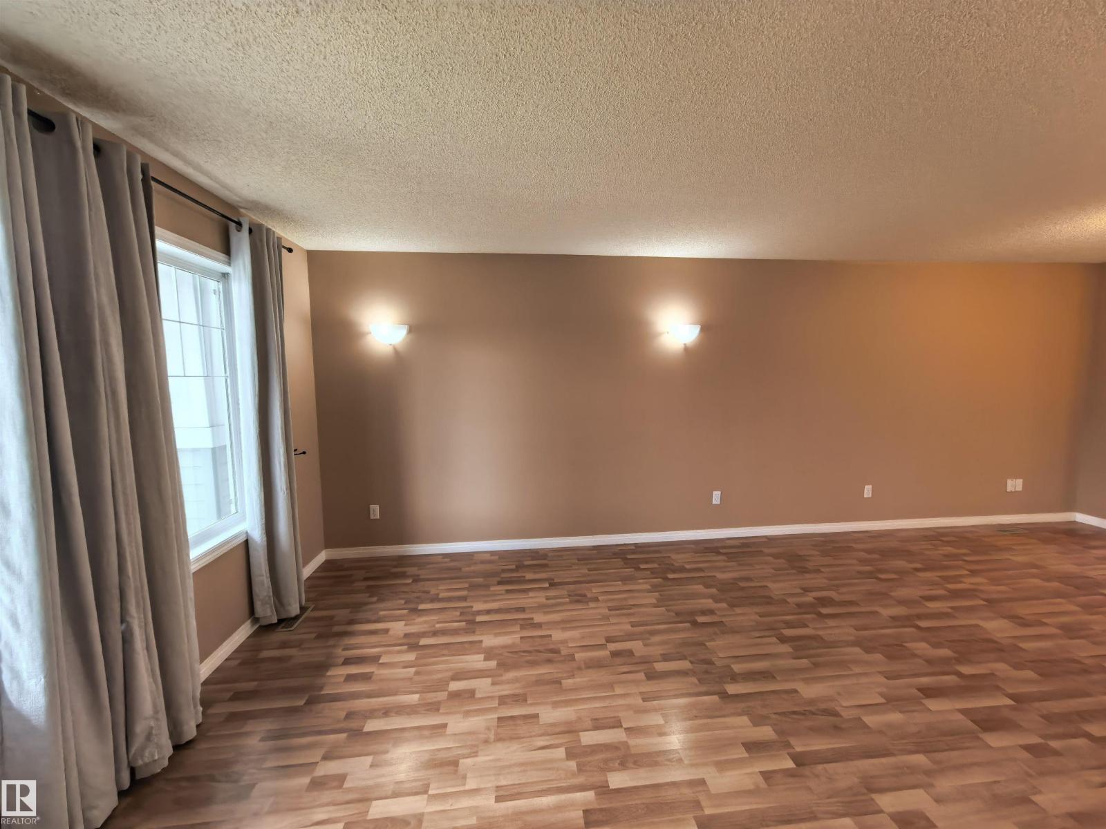 383 Silverberry RD NW - 6