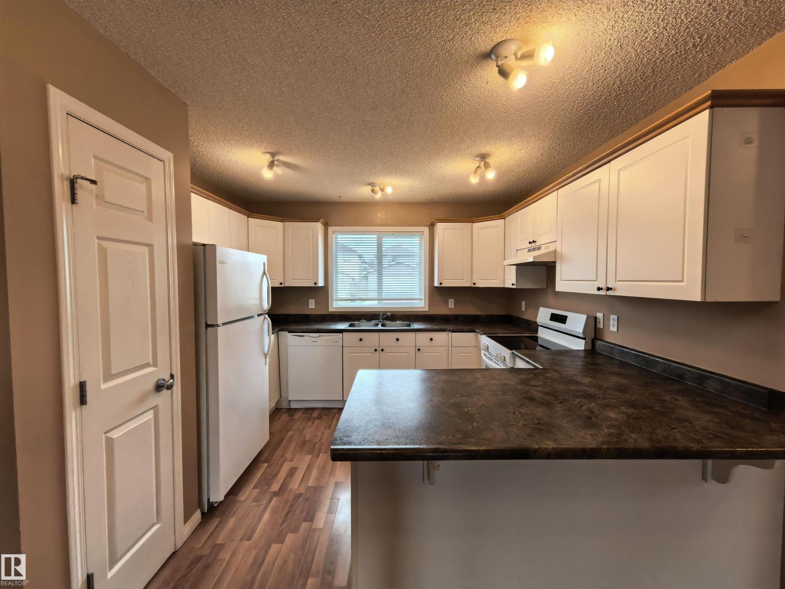 383 Silverberry RD NW - 14