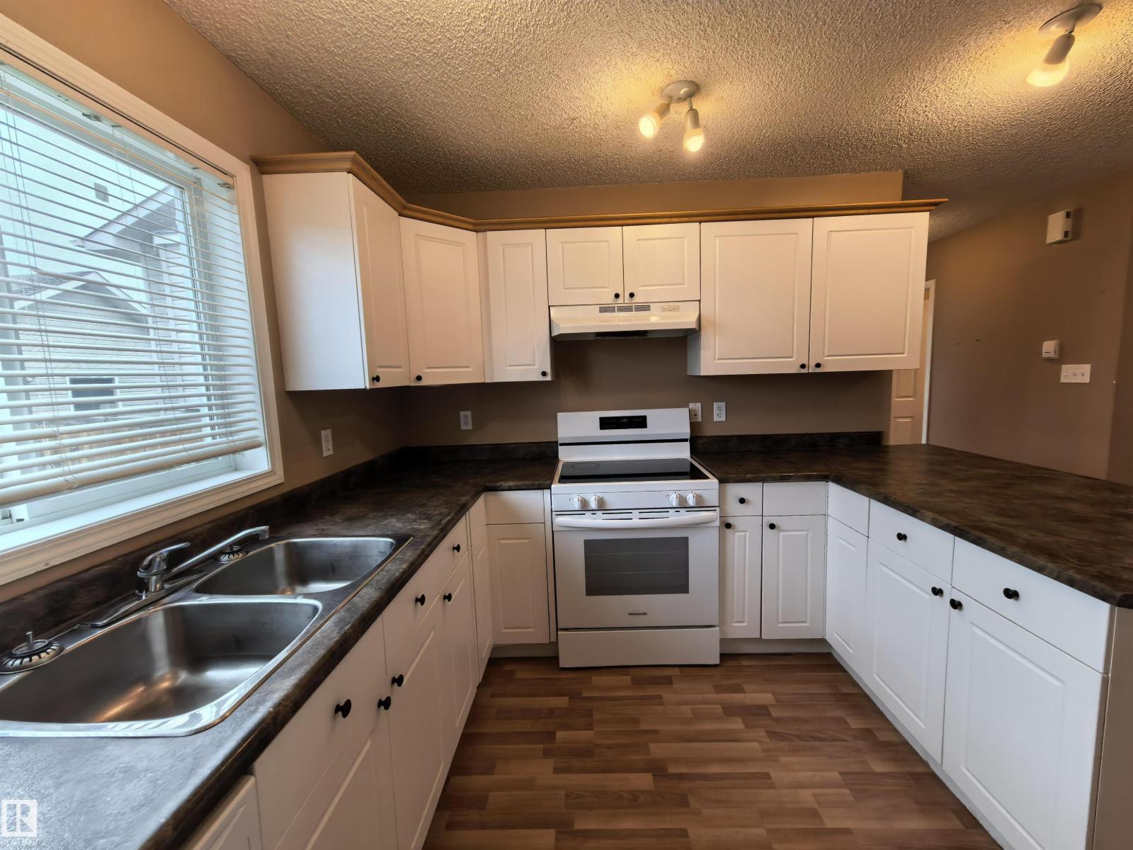 383 Silverberry RD NW - 12
