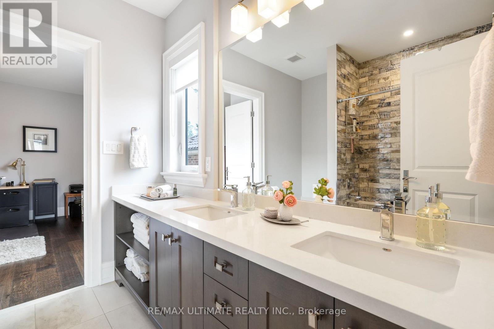 31 PRESTEIGN AVENUE - 25