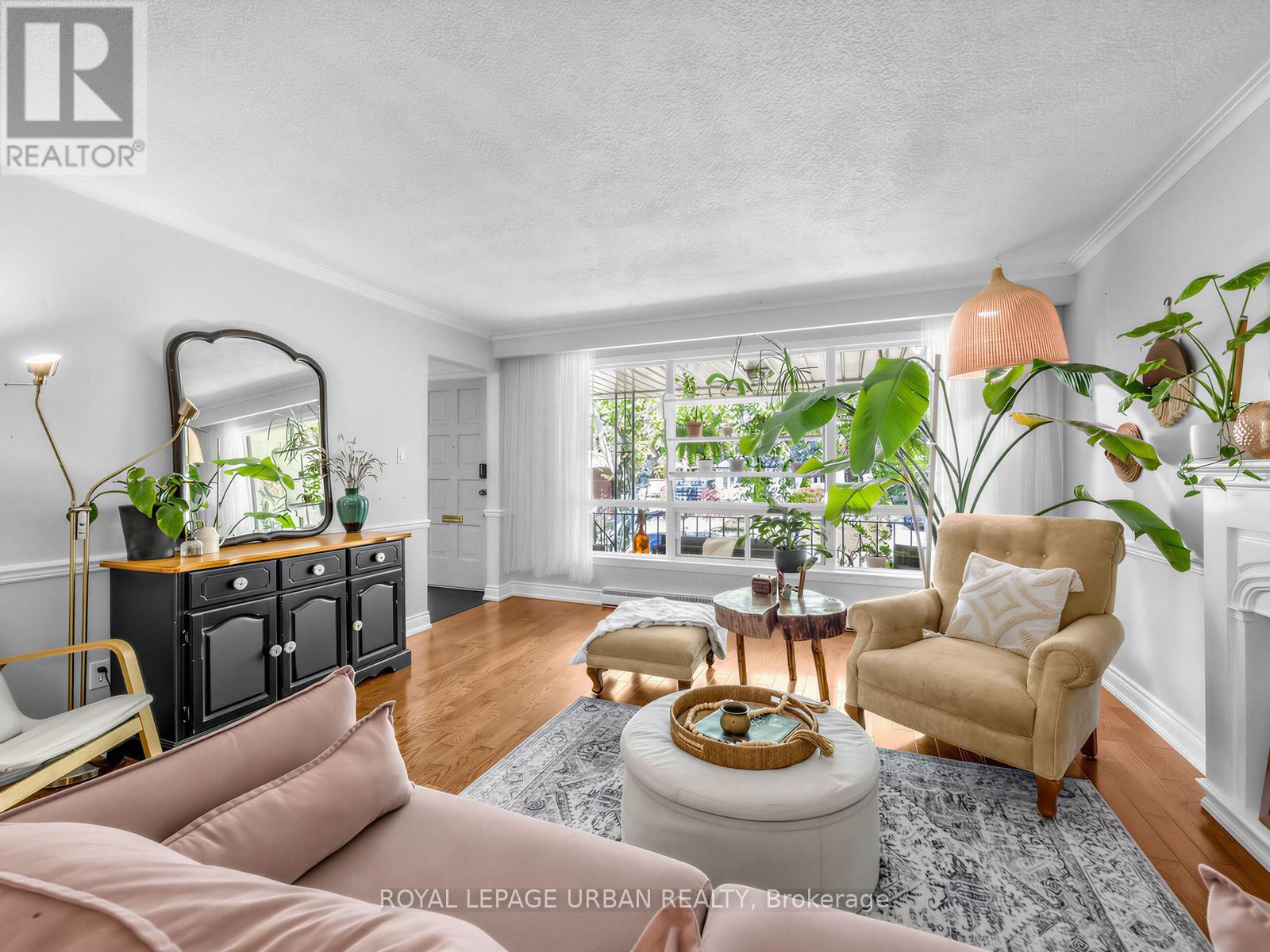 95 OAKRIDGE DRIVE - 3