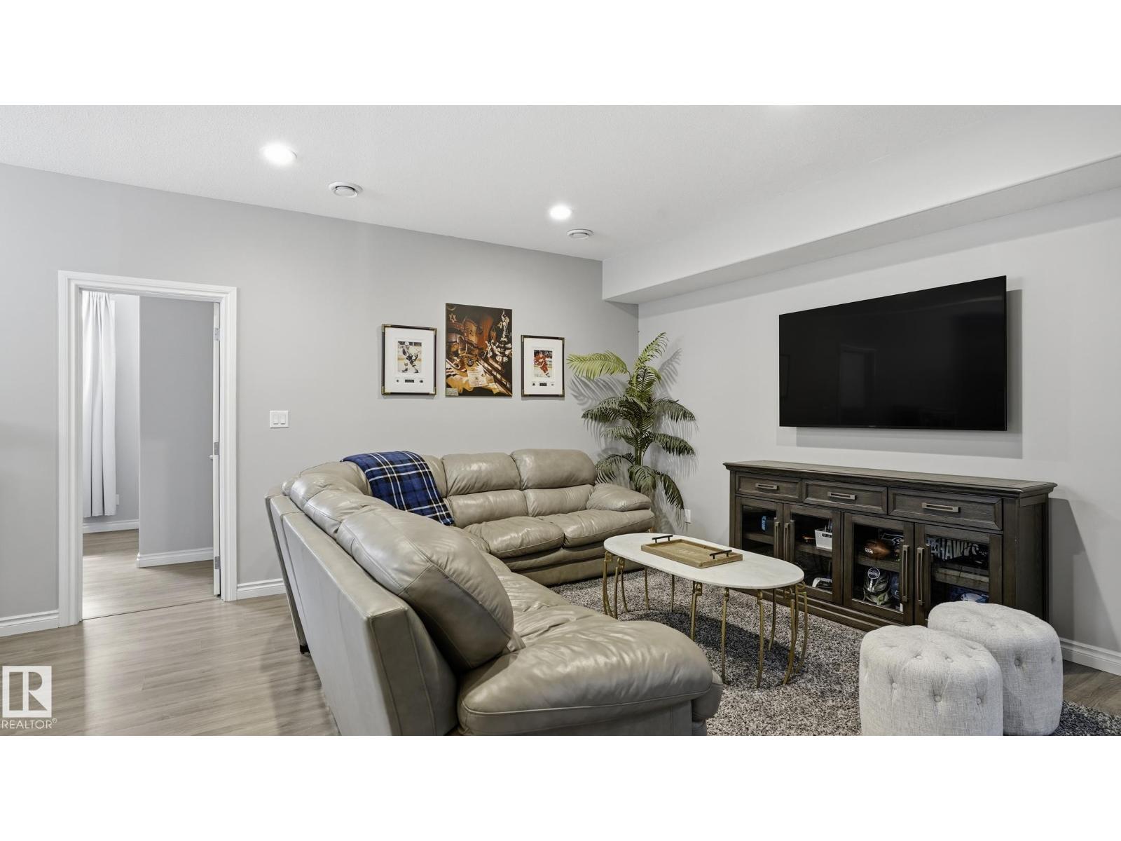 2620 ADAM CO SW - 38