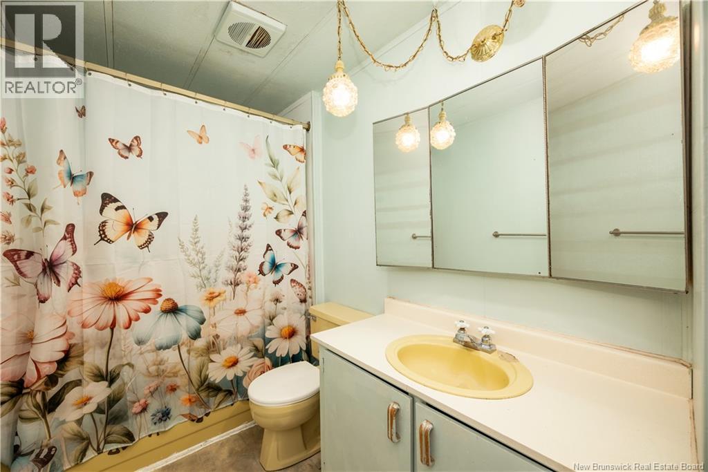 28 Raworth Avenue - 13