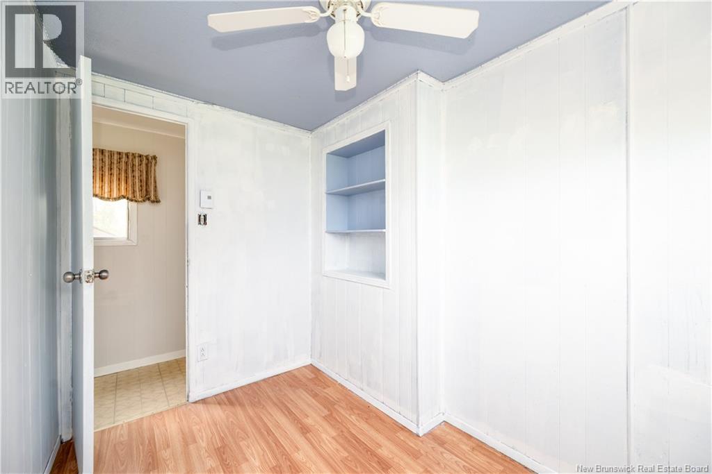 28 Raworth Avenue - 18
