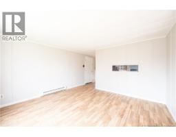 28 Raworth Avenue, photo 4