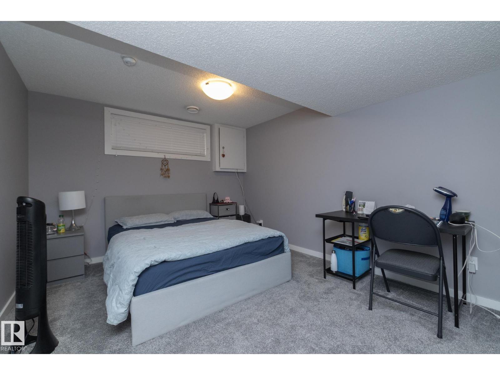 11138 30 AV NW - 44