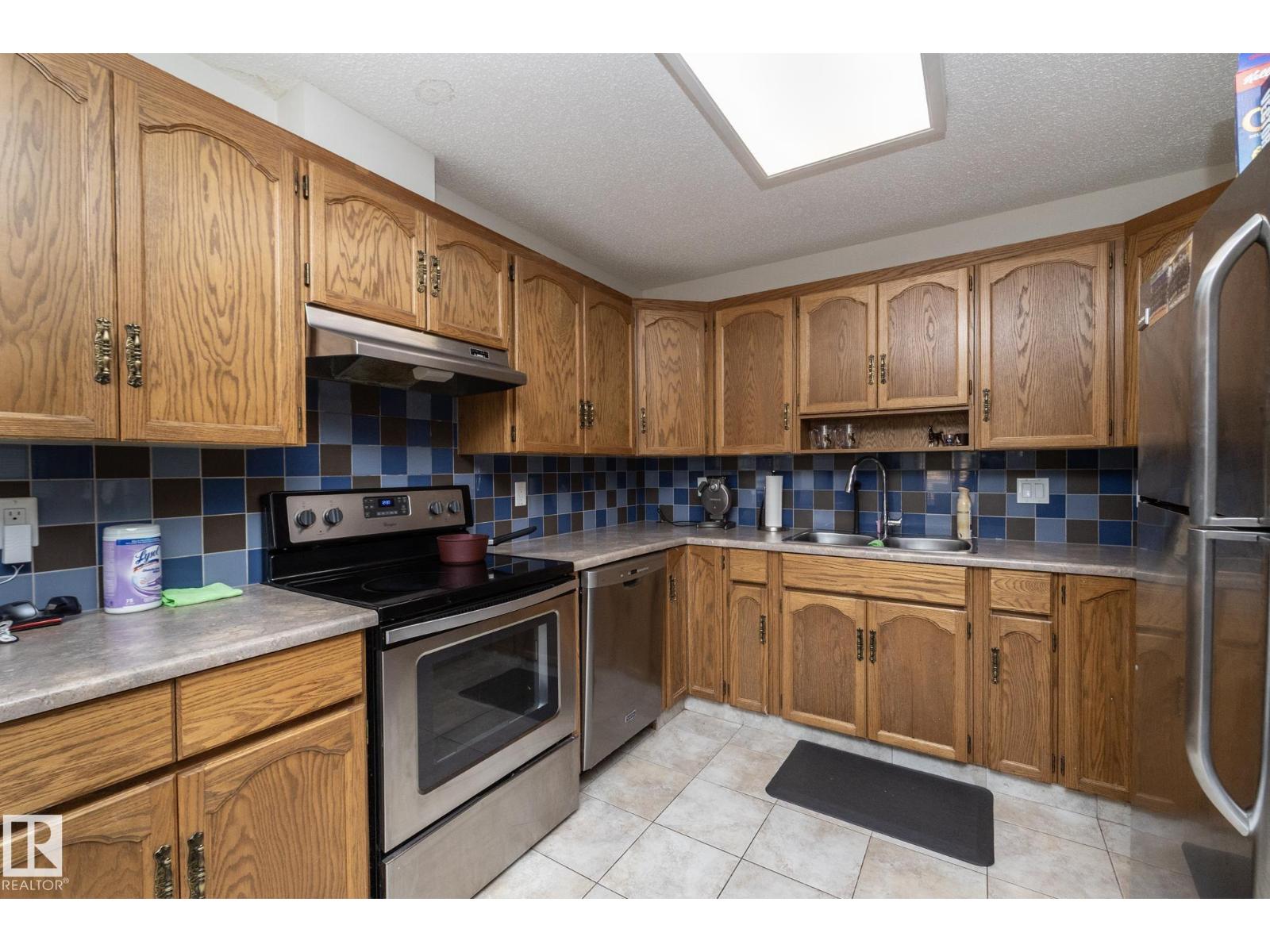 11138 30 AV NW - 37