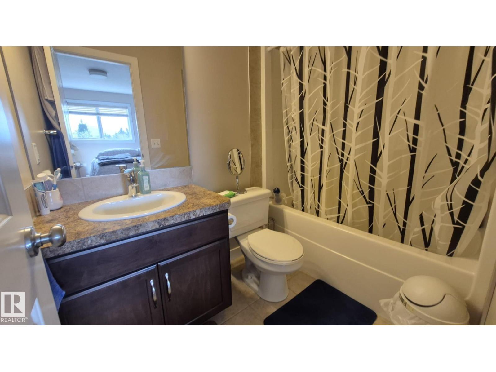 2044 33B ST NW NW - 5