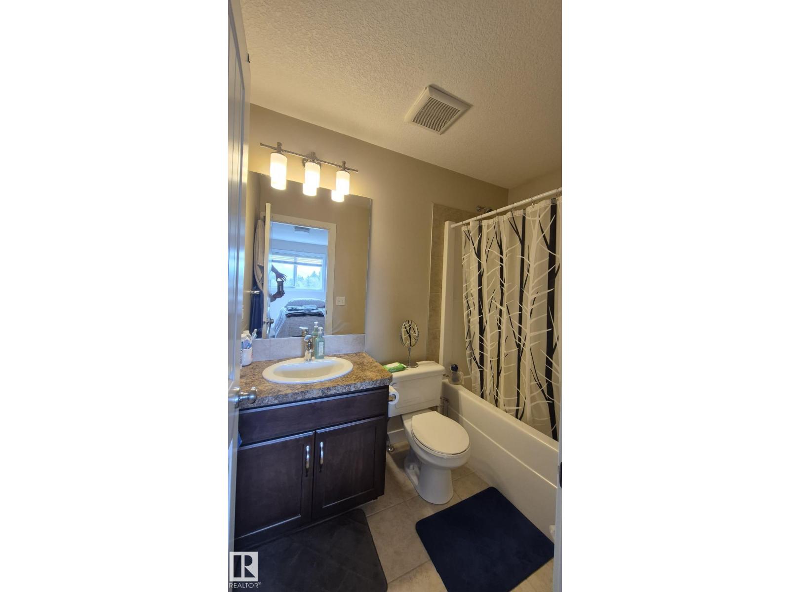 2044 33B ST NW NW - 6