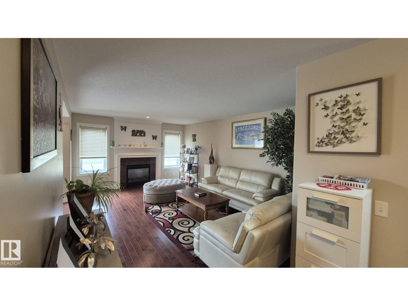 2044 33B ST NW NW - 39