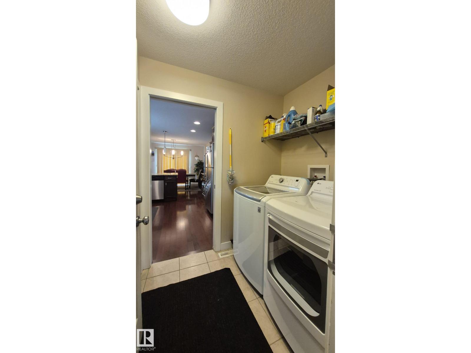 2044 33B ST NW NW - 28