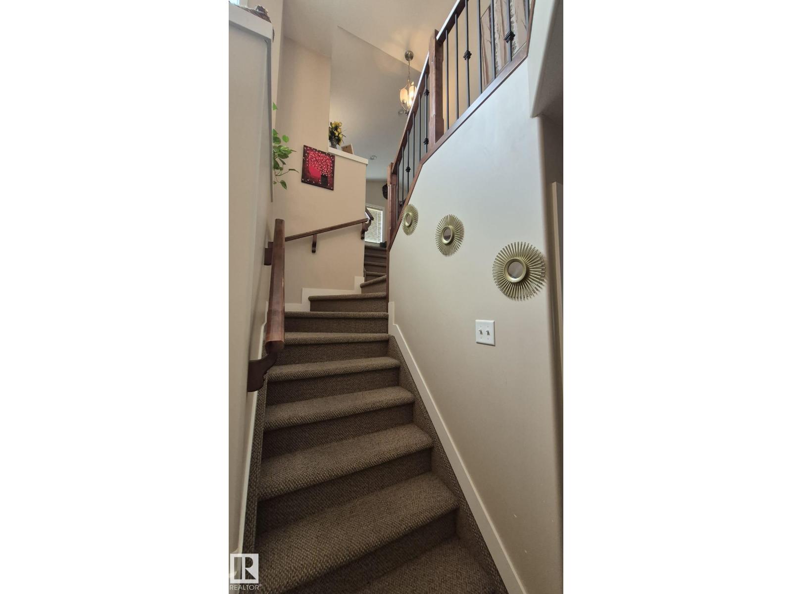2044 33B ST NW NW - 22