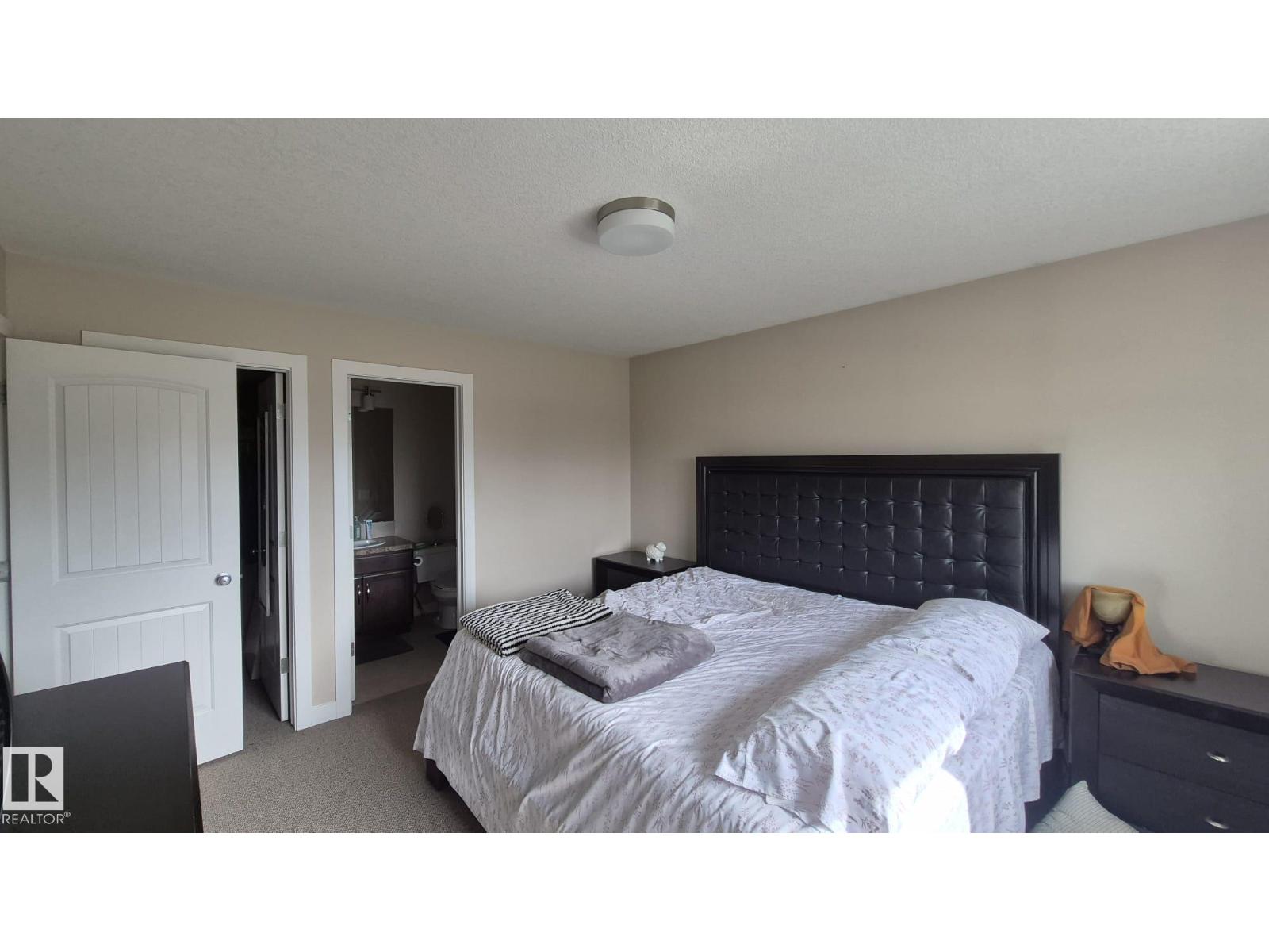 2044 33B ST NW NW - 7