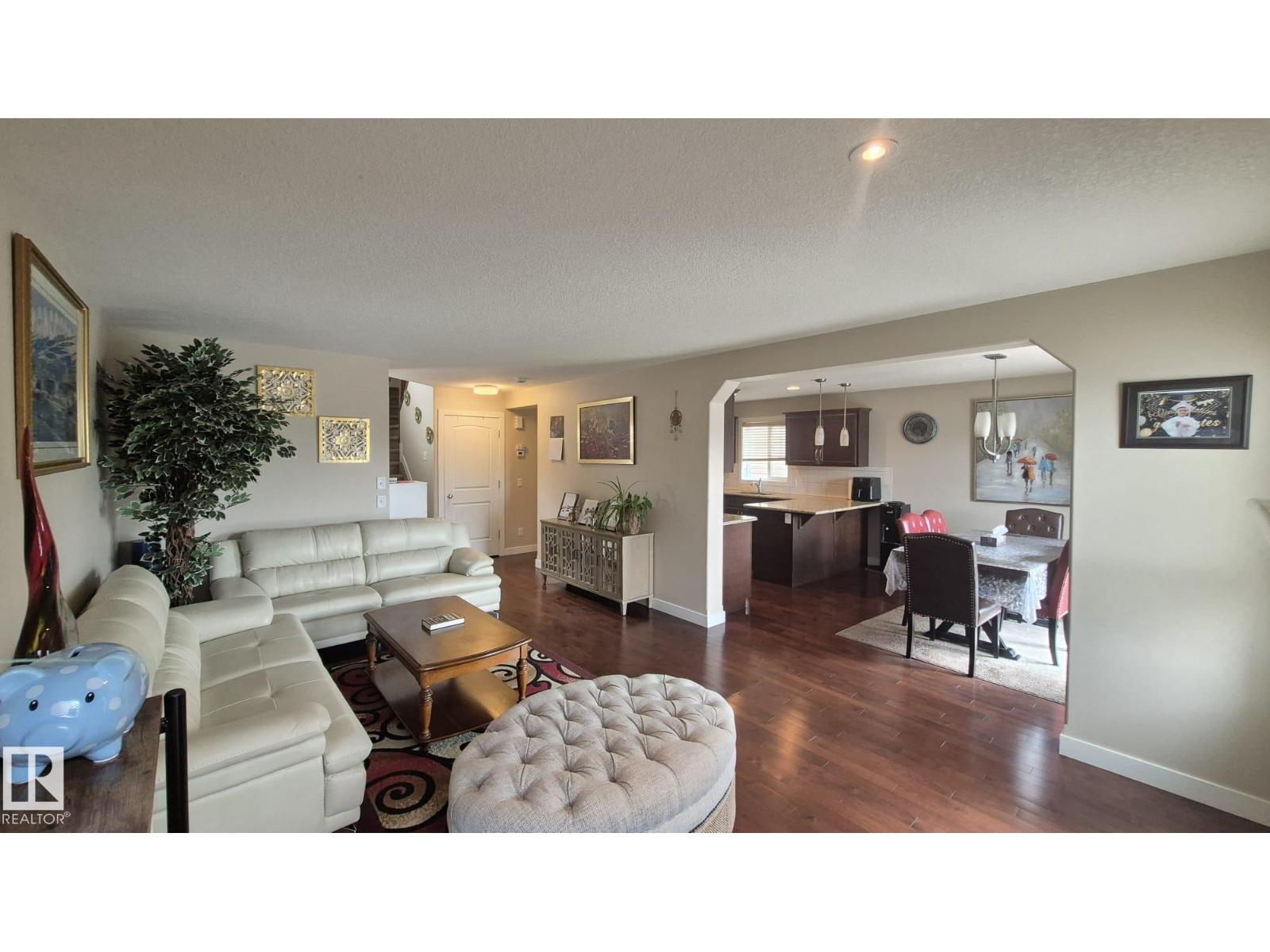 2044 33B ST NW NW - 36