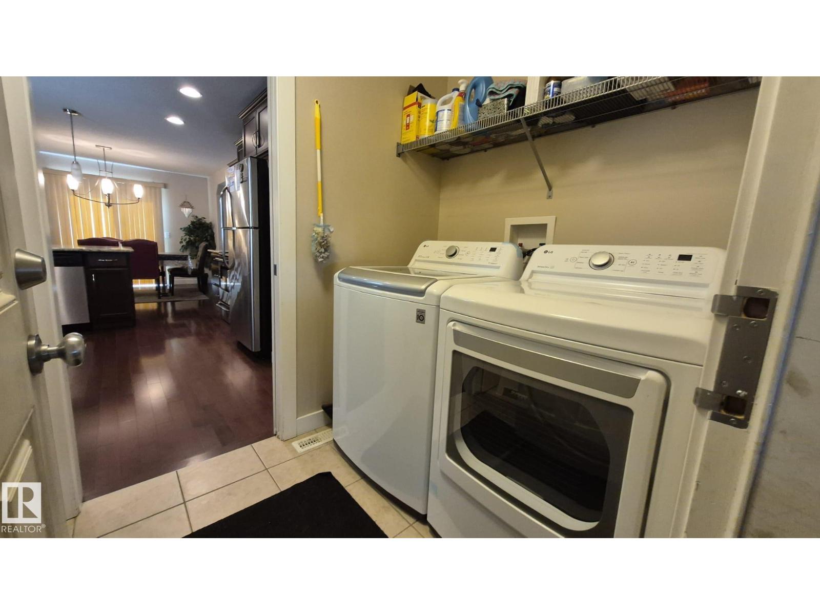 2044 33B ST NW NW - 27