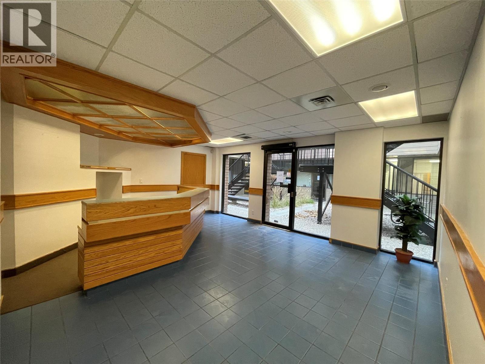 Office in Kelowna - Image 9