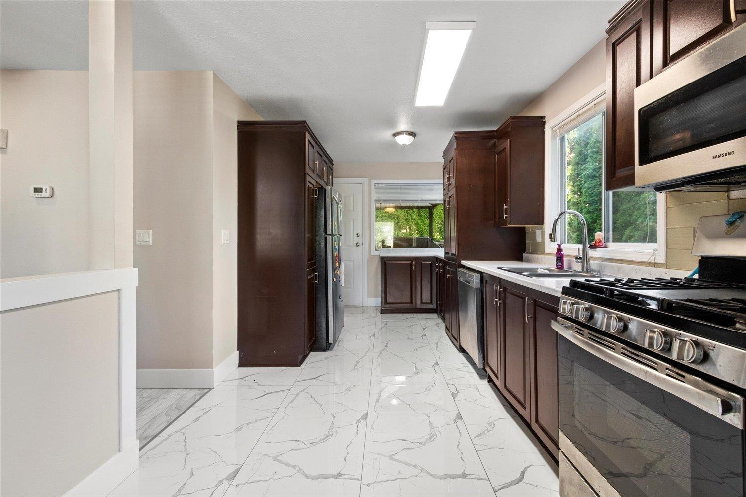 5 Bed, 3 Bath House for Sale in Mission – 8102 KNIGHT AVENUE, Mission – MLS# R3125912 - Image 10