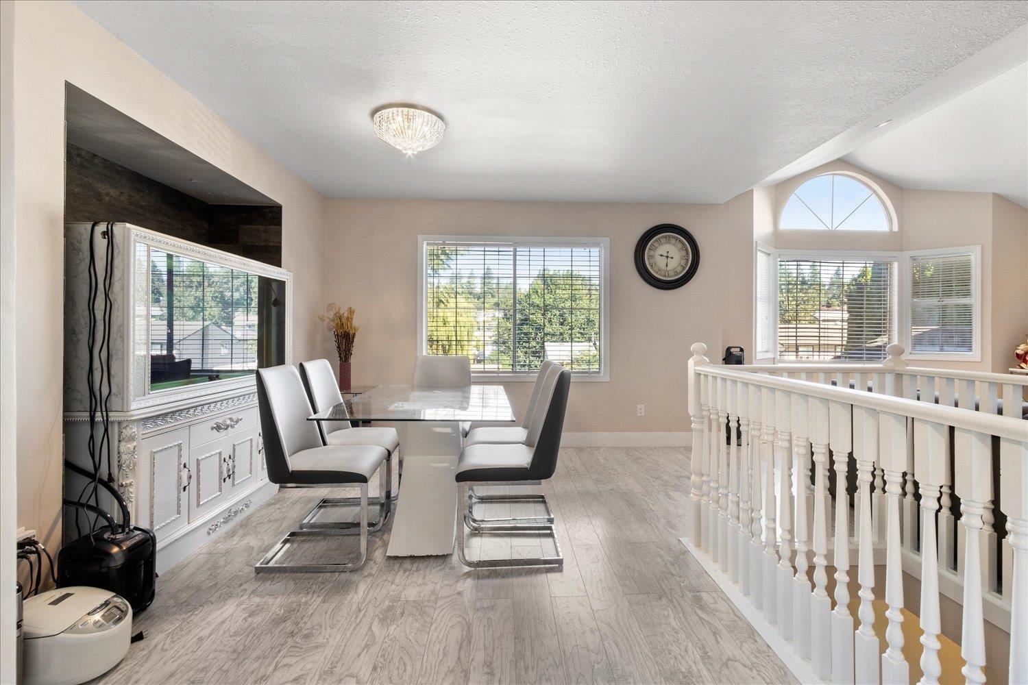 5 Bed, 3 Bath House for Sale in Mission – 8102 KNIGHT AVENUE, Mission – MLS# R3125912 - Image 11
