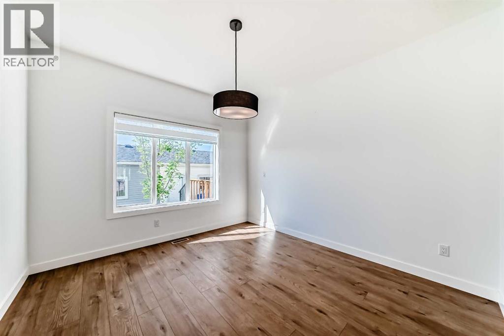7403 202 Avenue SE - 10
