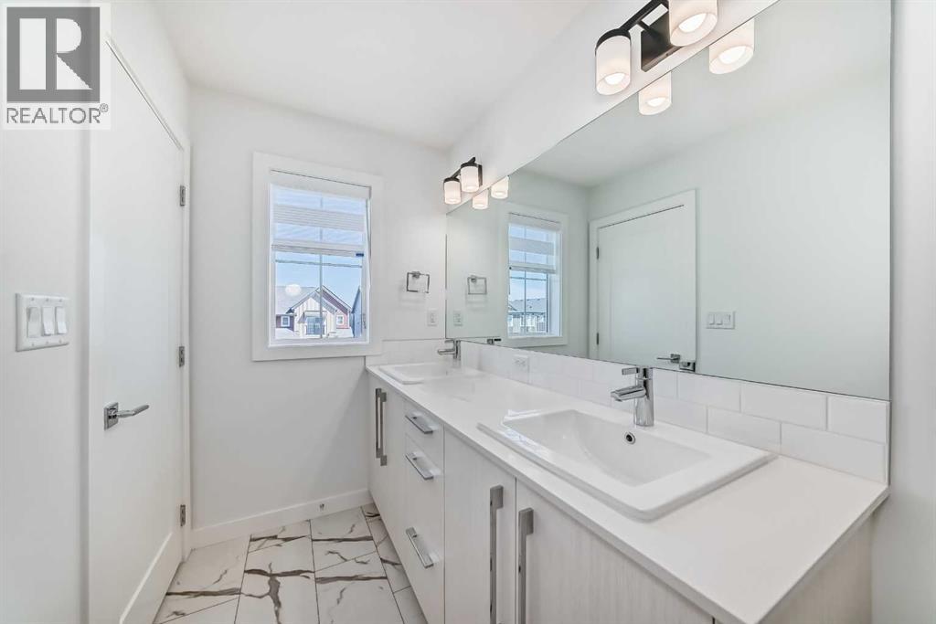 7403 202 Avenue SE - 20