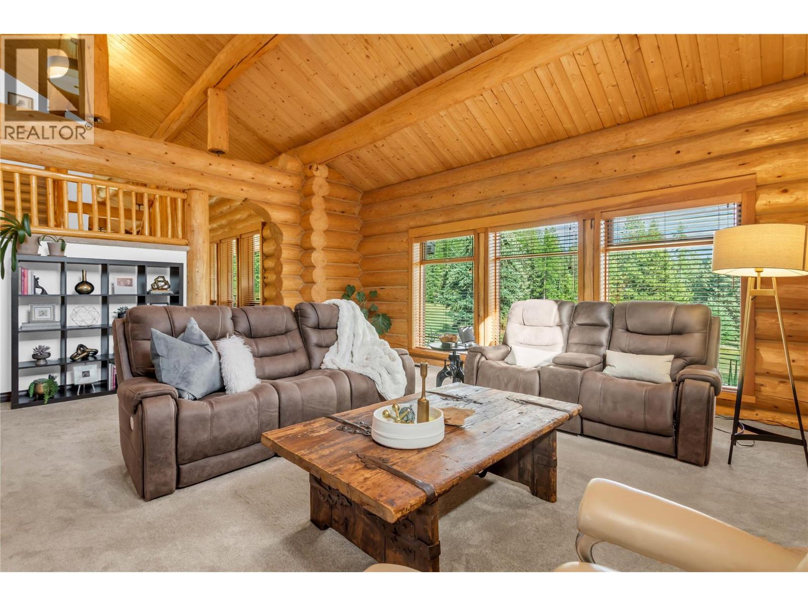 5738 Goudie Road - 36