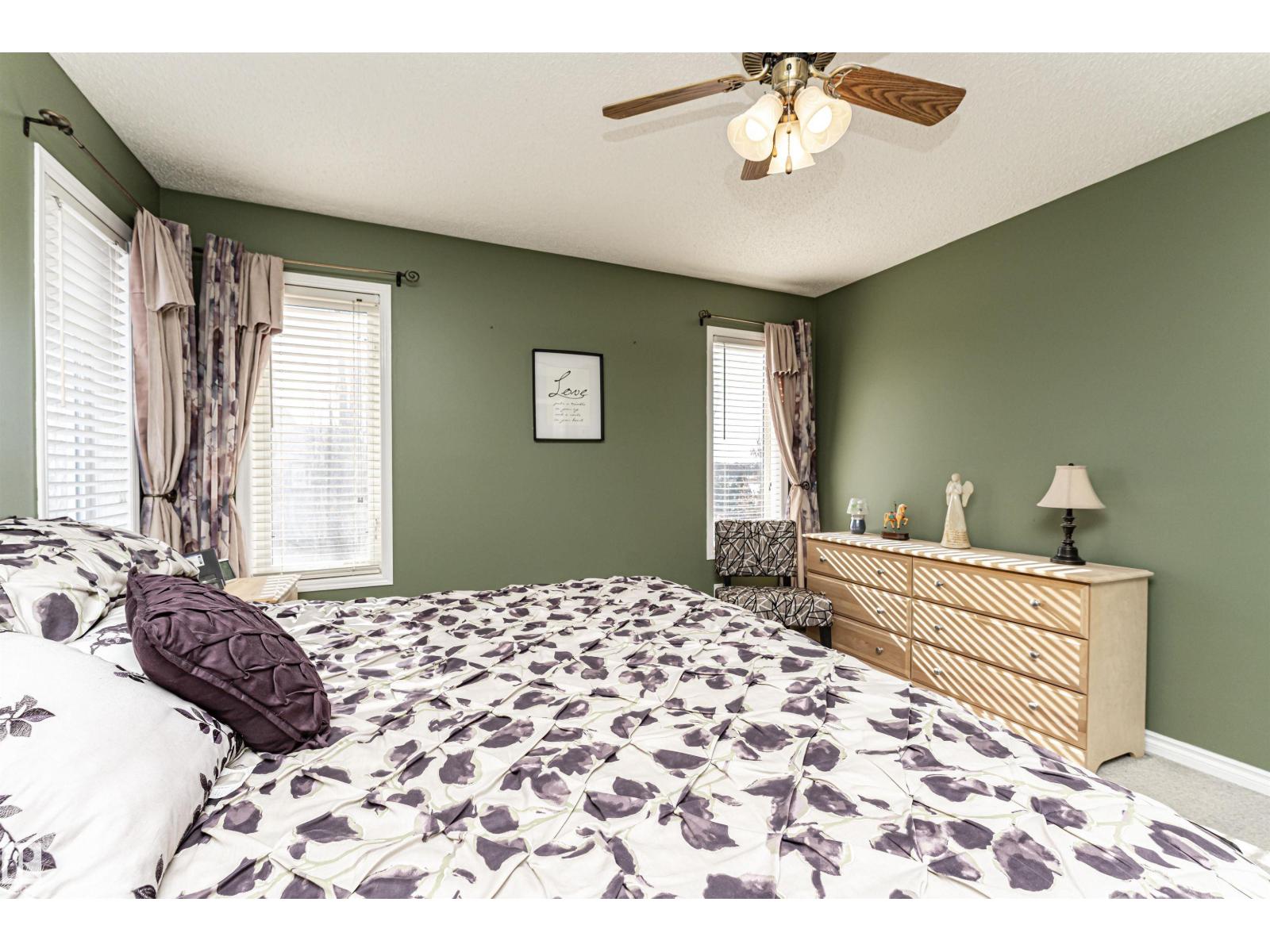 19047 51 AV NW - 40