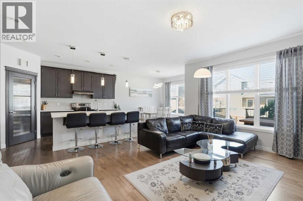 345 Evansglen Drive NW - 11